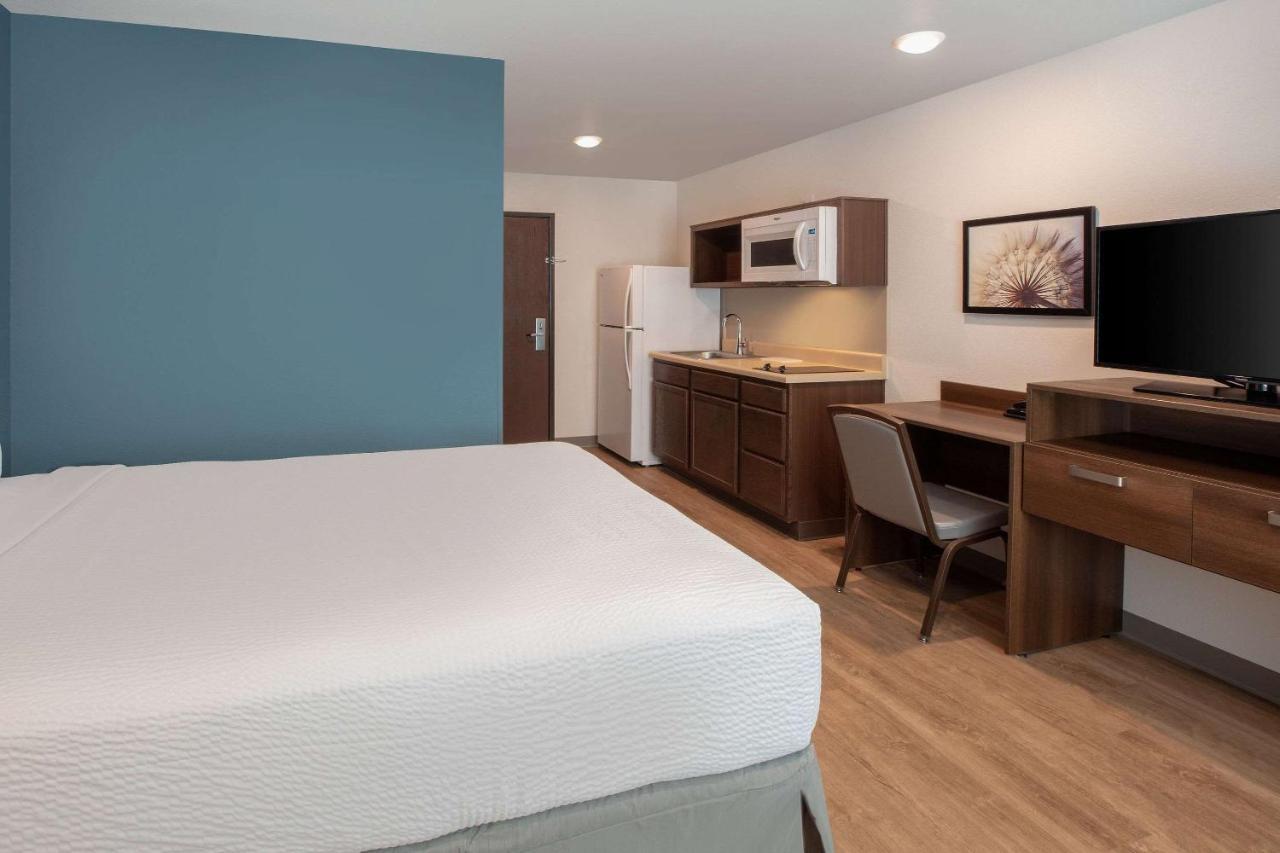 Woodsping Suites Washington Dc East Arena Drive Lake Arbor Exterior foto